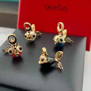 qeelin Gold Black Fish Silhouette Enamel Body Brooch