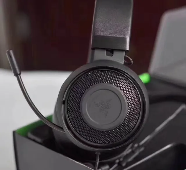 Razer Casque supra-auriculaire avec micro boom détachable et châssis vibrant vert noir 5