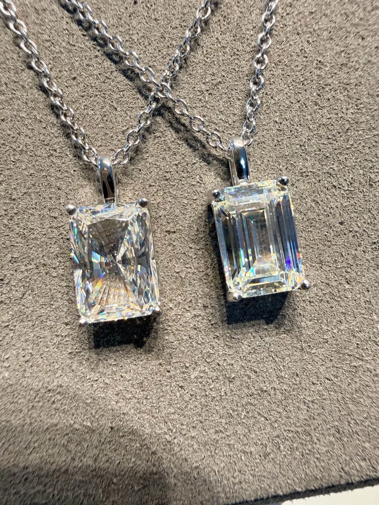 Rectangular Emerald-Cut Faceted Stone Pendant Necklace 3