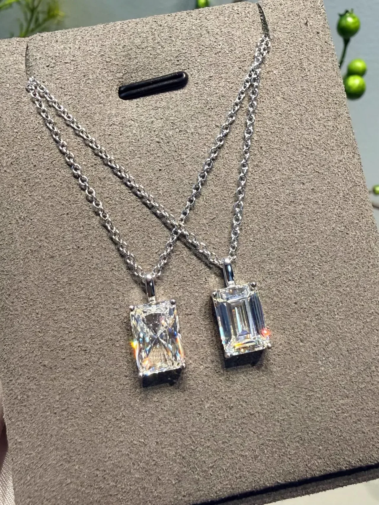 Rectangular Emerald-Cut Faceted Stone Pendant Necklace 4