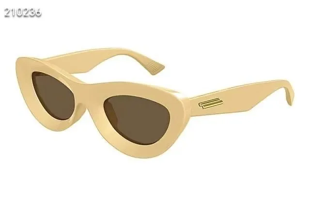Red Cat-Eye Glossy Acetate Sunglasses 9