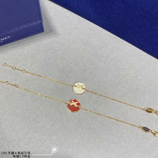 Red Gold Chain Circular Disc Charm Bracelet 2