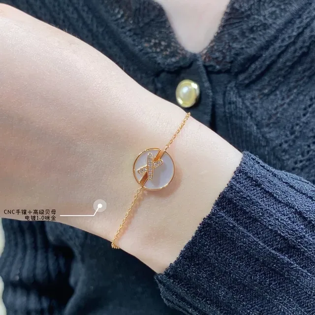 Red Gold Chain Circular Disc Charm Bracelet 9