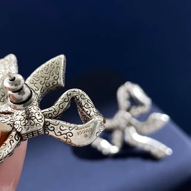 Rhinestone-Encrusted Bow-Shaped Antique Silver Earrings 7