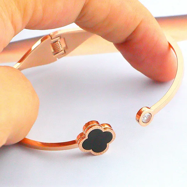 Rose Gold Clover Inlay Crystal Bracelets 3