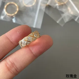 Rose Gold Tone Pavé Quilted Geometric Wide Band Ring
