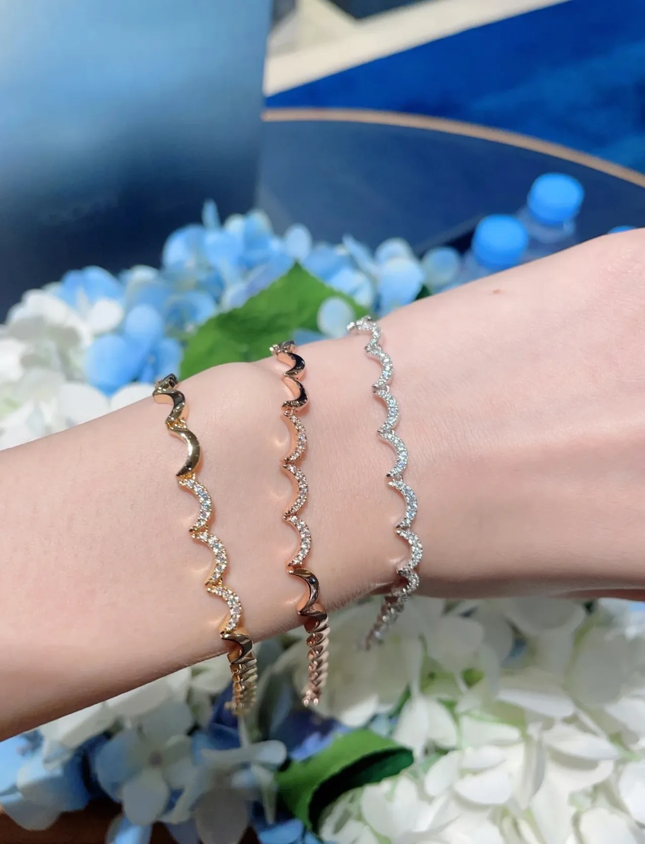 Rose Gold-Tone Pavé Scalloped Edge Bracelet 2
