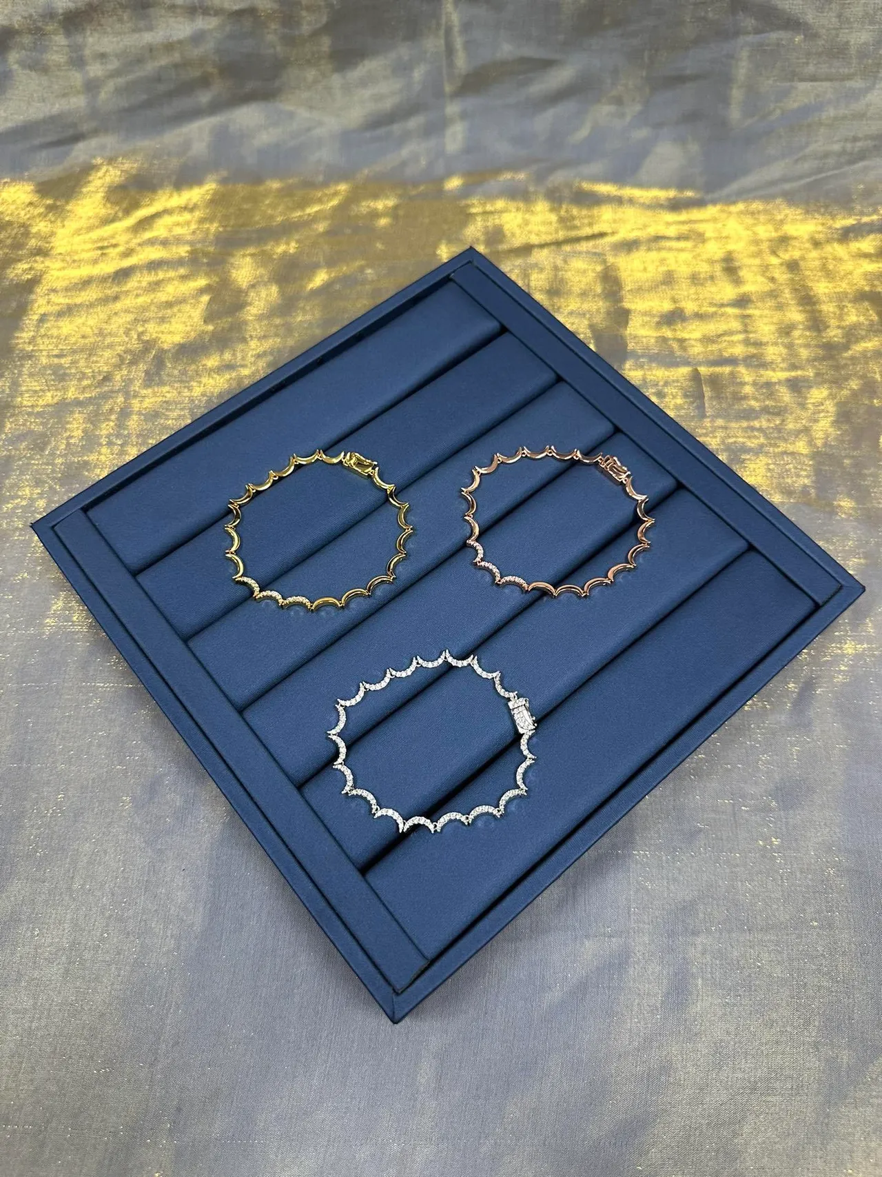 Rose Gold-Tone Pavé Scalloped Edge Bracelet 8