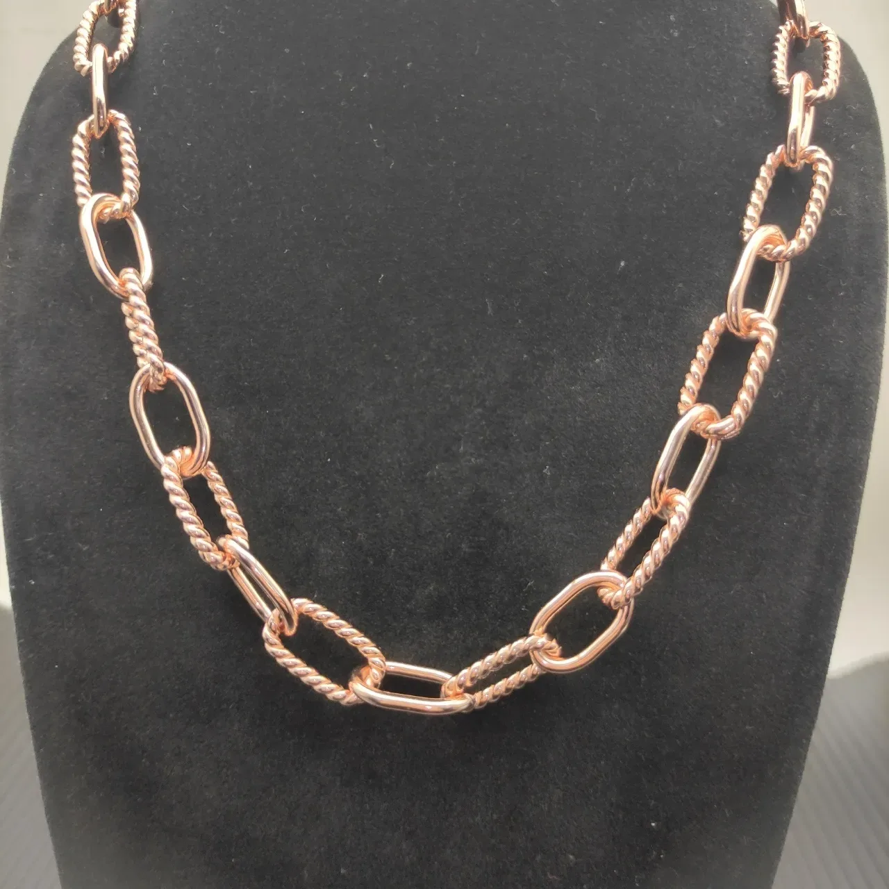Rose Gold Twisted Rope and Oval Link Chain Necklace 7
