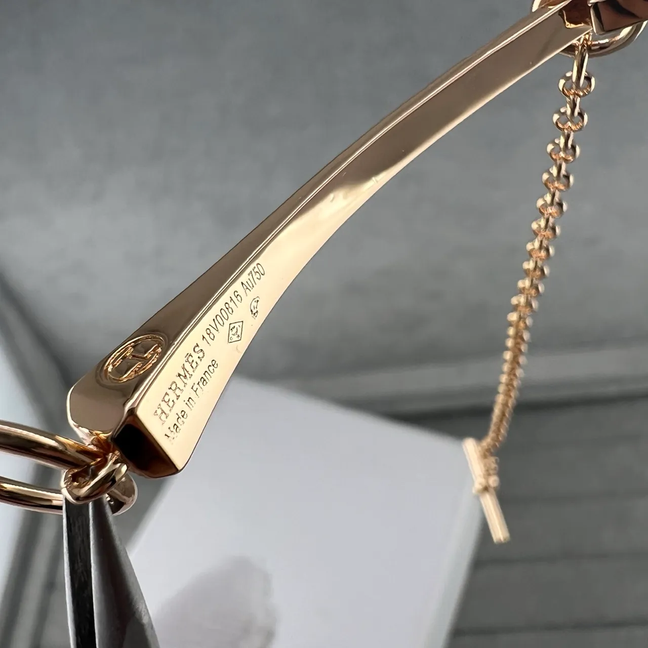 Silver and Gold Tone Curved Hook Toggle Chain Necklaces 2