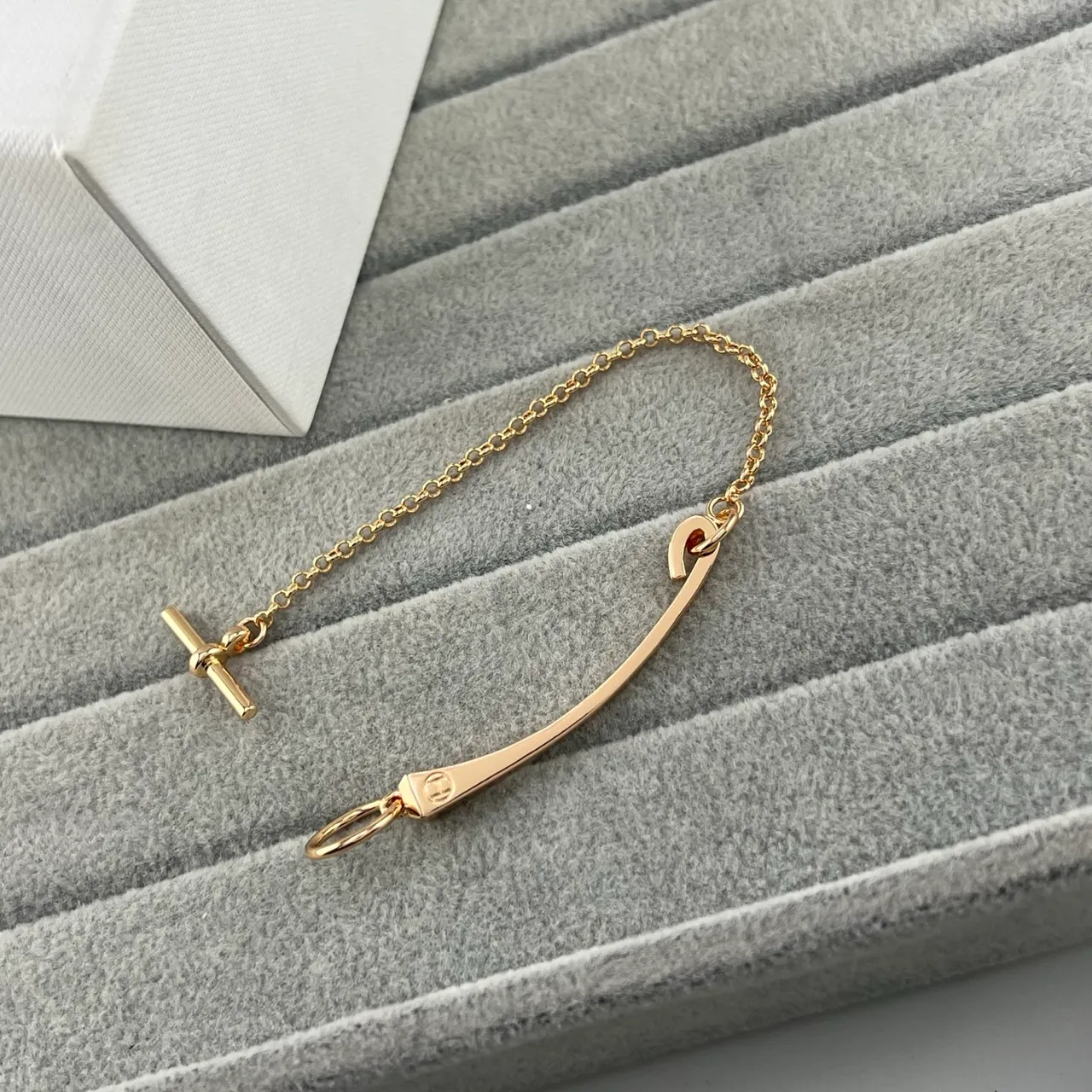 Silver and Gold Tone Curved Hook Toggle Chain Necklaces 3