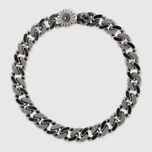 Silver Black Chunky Curb-Link Chain Floral Medallion Clasp Bracelet 11