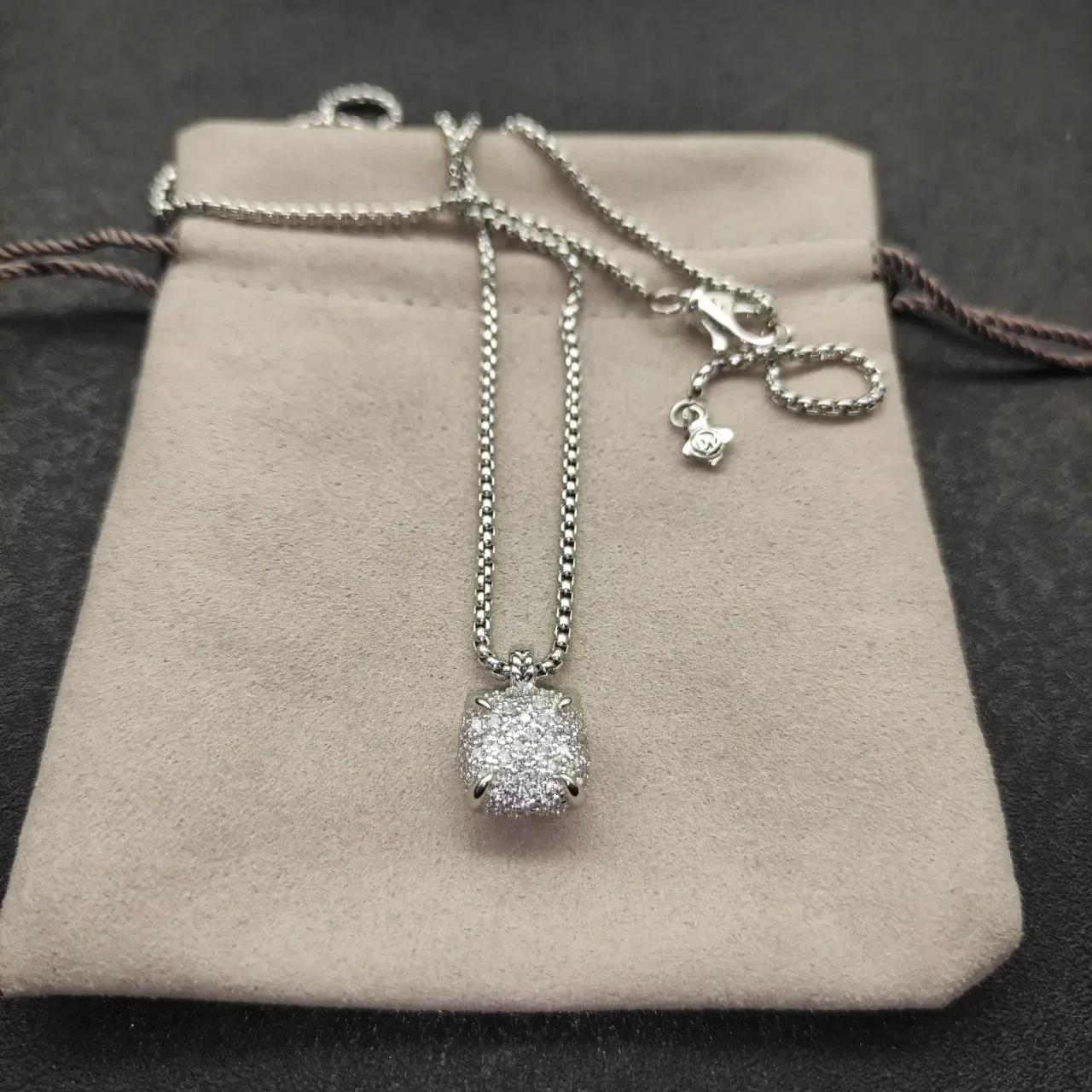 Silver Box Chain Textured Round Pendant Necklace 3
