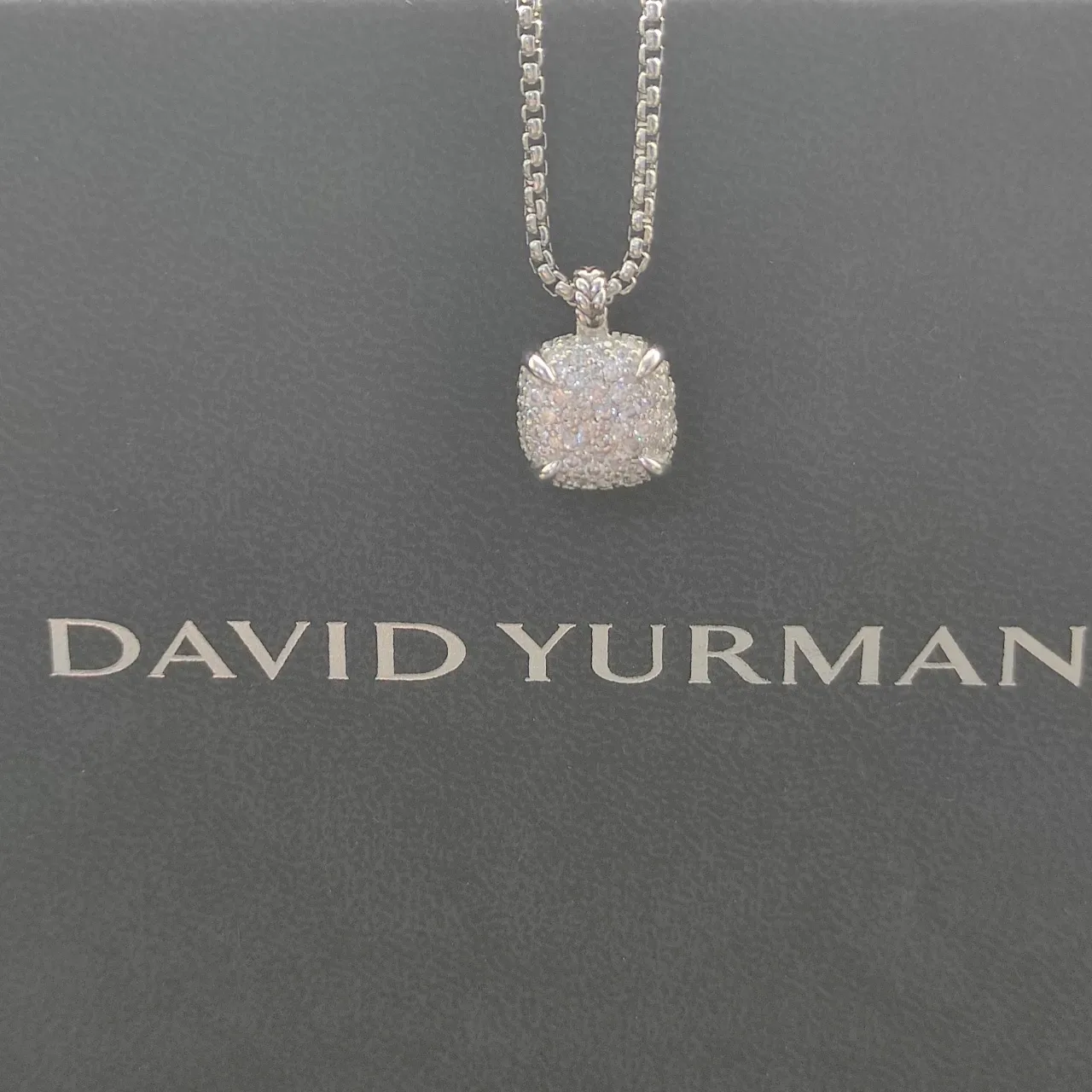 Silver Box Chain Textured Round Pendant Necklace 4