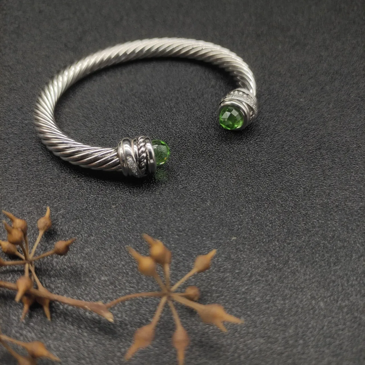 Silver Green Twisted Cable Construction Faceted Gemstone Terminals Bracelet 9