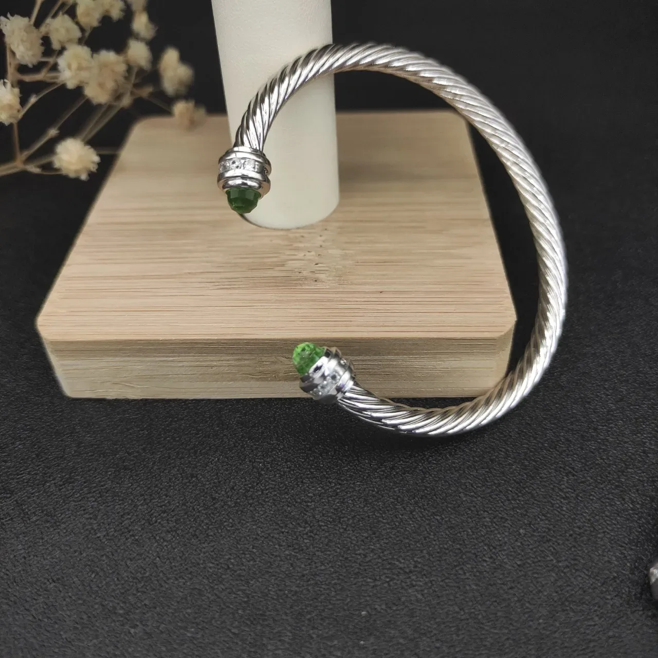 Silver Green Twisted Cable Faceted Gemstone Ends Bracelet 5