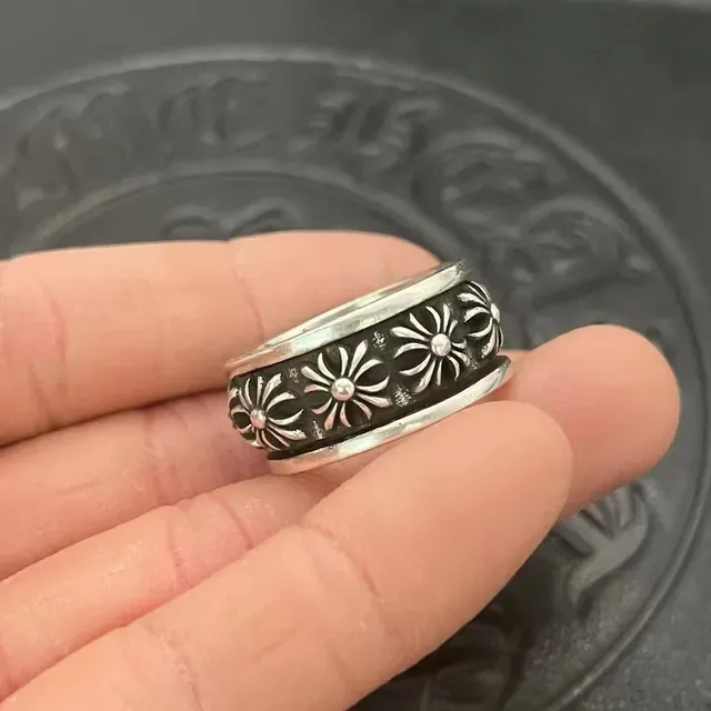 Silver Oxidized Floral Motif Engraved Ring 5