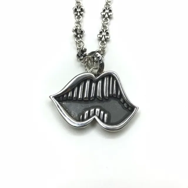 Silver Oxidized Lip Pendant Necklaces 2