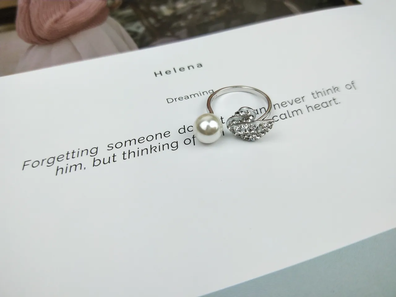 Silver-Tone Pearl and Crystal Swan Motif Open Ring 5