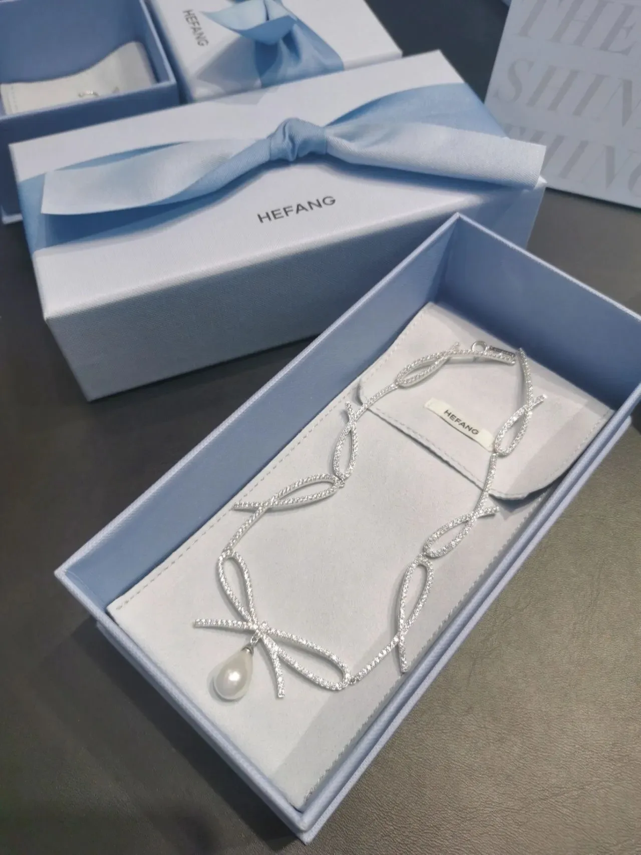 Silver White Pavé-Set Crystal Chain Bow Motif Centerpiece Necklace 5