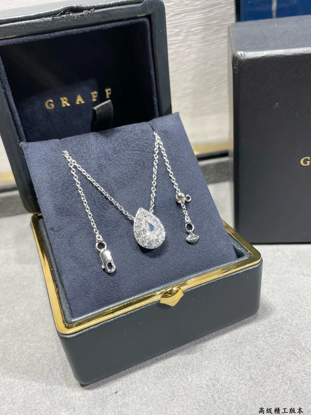 Silver White Teardrop-Cut Central Stone Halo Setting Necklace 3