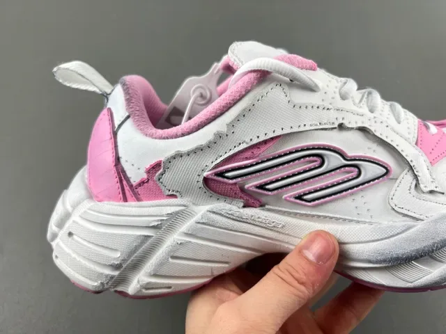 Skechers D'Lites Branco e Rosa Sola Plataforma Camadas de Sobreposições Sintéticas Tênis Chunky 3