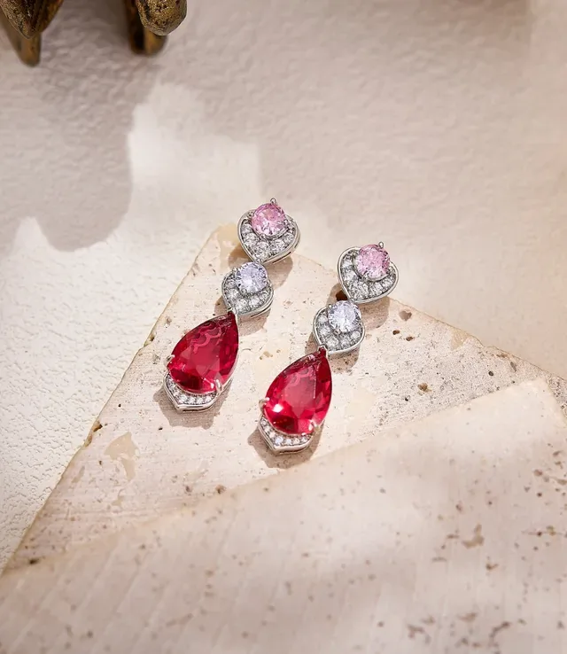 Three-Tiered Pear-Cut Red and Pink Gemstone Drop Earrings 4