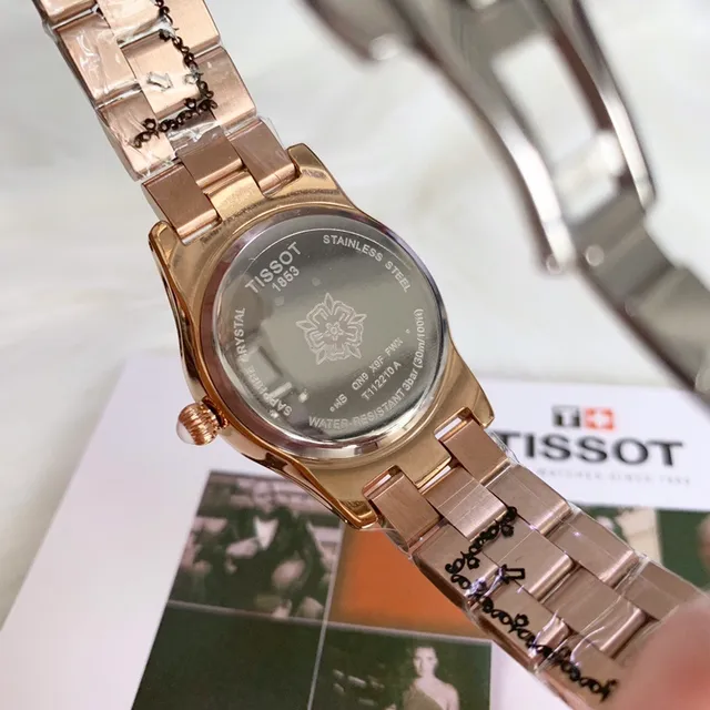 Tissot T-Lady Wave Series ساعة كوارتز بنكهة ذهبية وردية 3