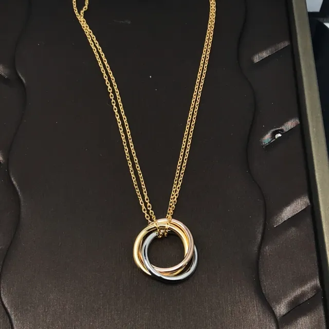 Triple Interlocking Ring Multi-Tone Metal Necklace 2