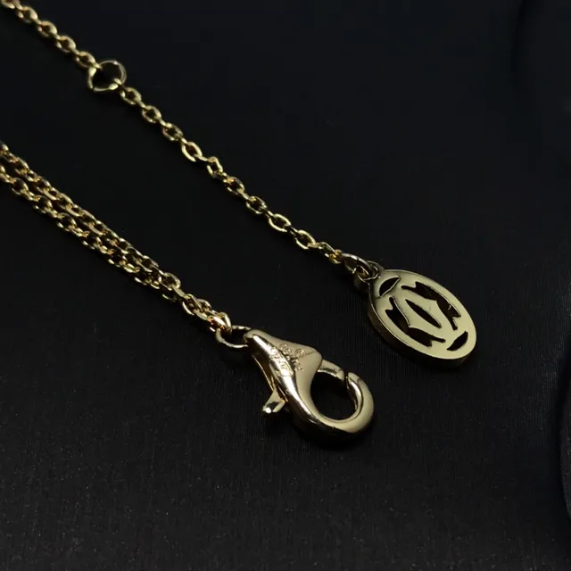 Triple Interlocking Ring Multi-Tone Metal Necklace 3
