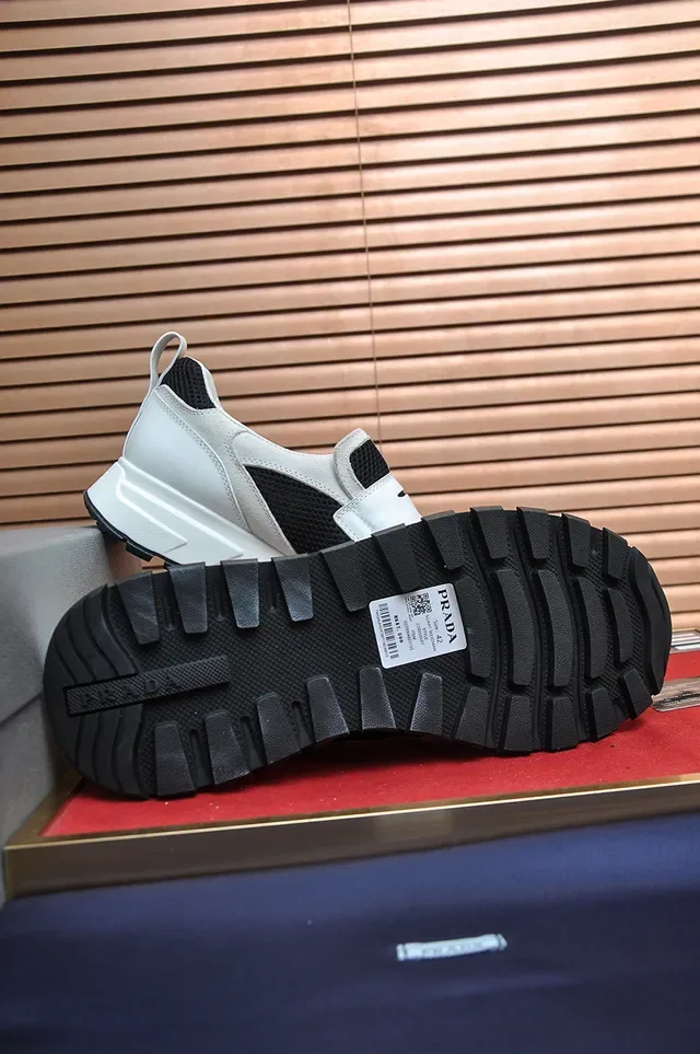 White and Black Laceless Mesh-Suede Chunky Sneaker 3
