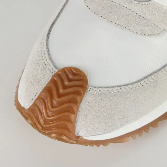 White Beige Low-Top Suede-and-Leather Panelled Lifestyle Sneakers 5