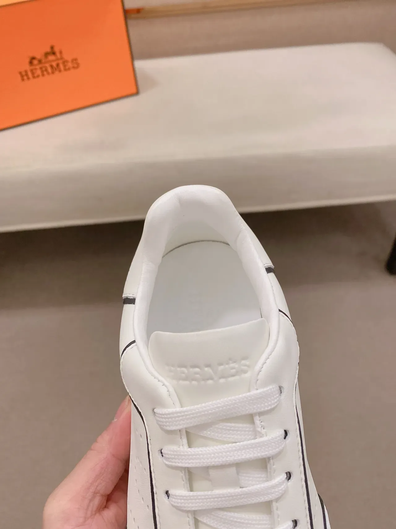 White Black Leather-Like Upper Contrast Piping Sneakers 4
