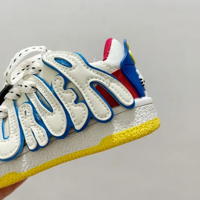 White Blue Chunky Sculpted Midsole Decorative Side Logo Sneakers 19