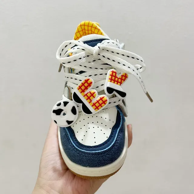 White Blue Chunky Sculpted Midsole Decorative Side Logo Sneakers 21