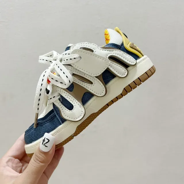 White Blue Chunky Sculpted Midsole Decorative Side Logo Sneakers 22