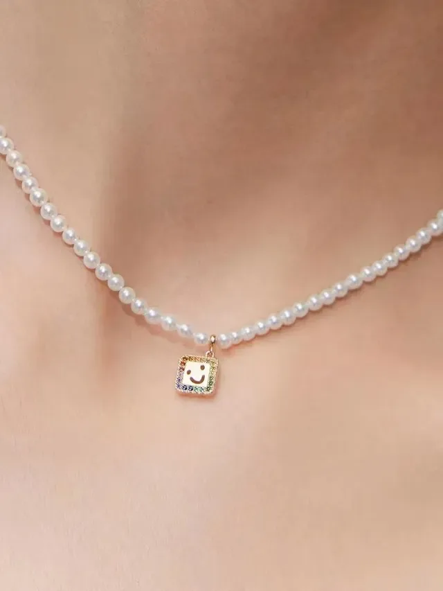 White Gold Pearl Strand Square Pendant Necklace 3