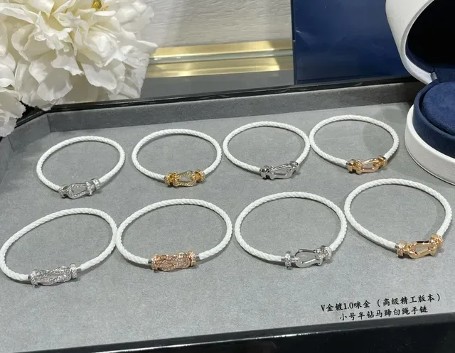 White Gold Rope Cord Horseshoe-Shaped Clasp Bracelet 4