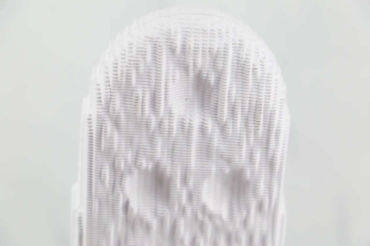 White Molded Ribbed Strap Slipper 3