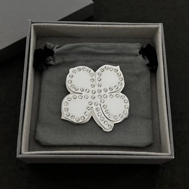 White Silver Four-Leaf Clover Silhouette Rhinestone-Encrusted Perimeter Jewelry 2