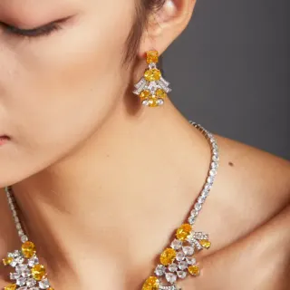 قلادة أصفر فضي Statement Multi-Stone