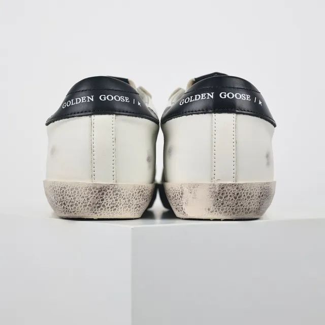 Golden Goose Superstar distressed blanc pailleté étoile chaussures lifestyle 8