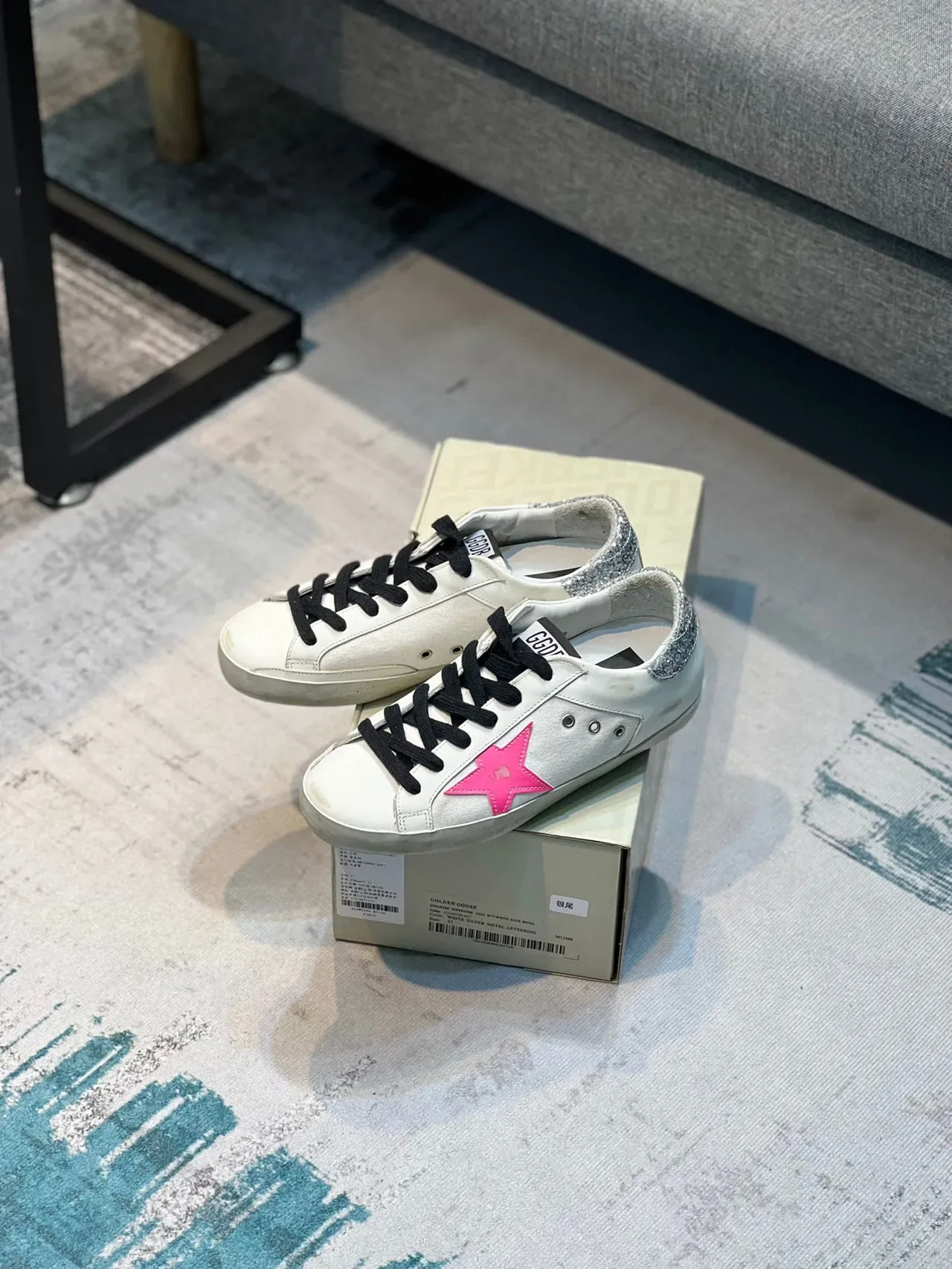 Golden Goose Superstar Pink Star مستعمل أبيض لايف ستايل سنيكرز 7