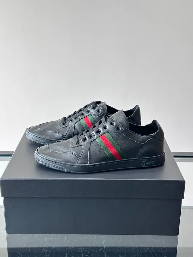 Gucci Ace Tênis Lifestyle Couro Preto Faixa Web 5