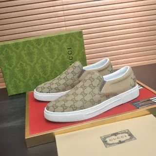 حذاء غوتشي Ace GG Monogram بيج سلايب أون لايف ستايل سنيكرز