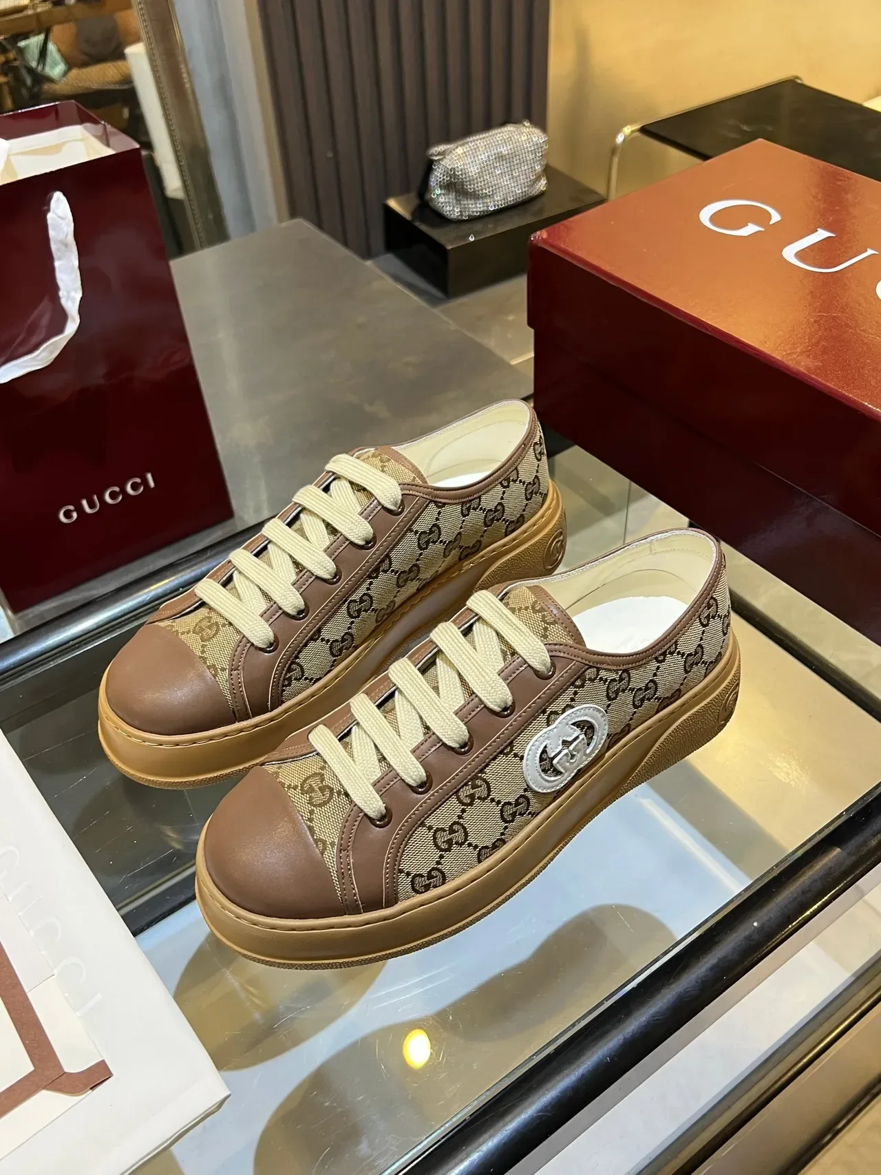Gucci Ace GG Monogram Toile Marron Toe Plateforme Lifestyle Sneakers 3