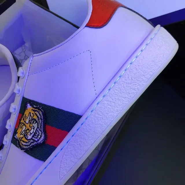 Sneakers lifestyle Gucci Ace Tiger blanc vert rouge 5