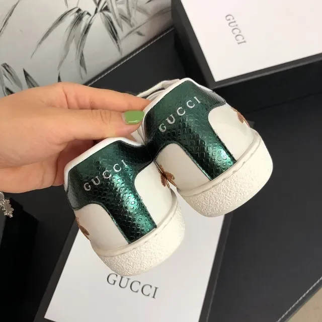 Gucci Ace White Leather Bee and Star Embroidery Lifestyle Sneakers 4