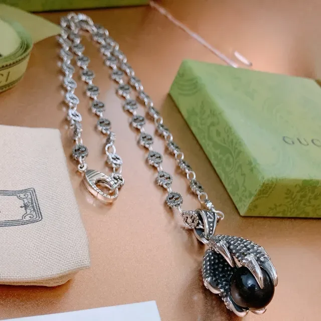 Gucci Animalier Silver Black Ornate Chain Claw-Shaped Pendant Necklace 2
