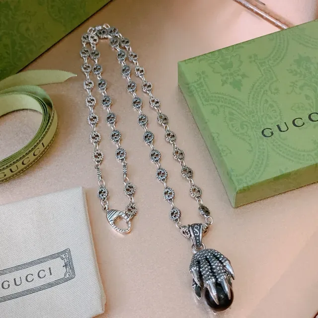 Gucci Animalier Silver Black Ornate Chain Claw-Shaped Pendant Necklace 4